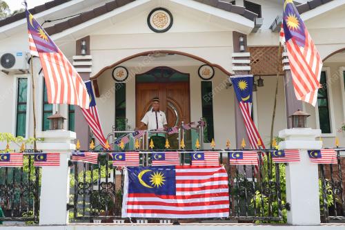 PESARA TENTERA HIAS RUMAH DENGAN JALUR GEMILANG