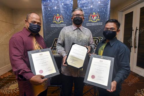 DATUK MOKHTAR HUSSIN