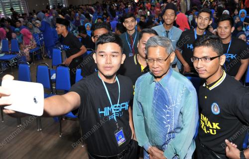 KB02_27022016_KEPIMPINAN_PELAJAR_2