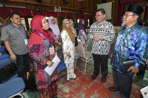DATUK ABANG SALLEHUDDIN ABANG SHOKERAN