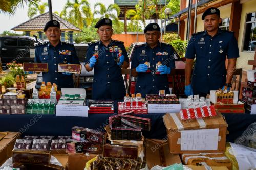 WAN JAMAL ABDUL SALAM WAN LONG