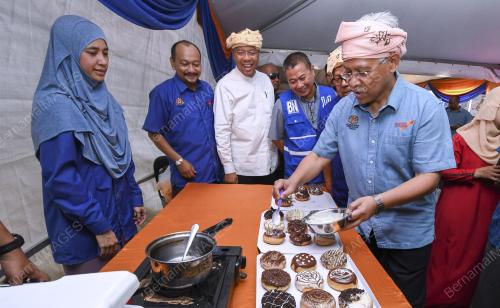 KB02_27042018_KOLEJ_BN201804256428