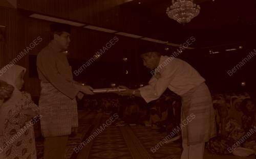 SULTAN KELANTAN
