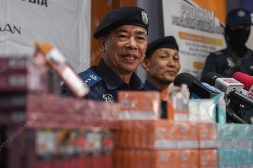 WAN JAMAL ABDUL SALAM WAN LONG