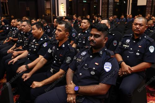 PERSIDANGAN TAHUNAN POLIS BANTUAN MALAYSIA
