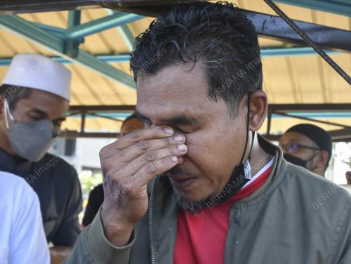 KEBUMI JENAZAH KEMALANGAN