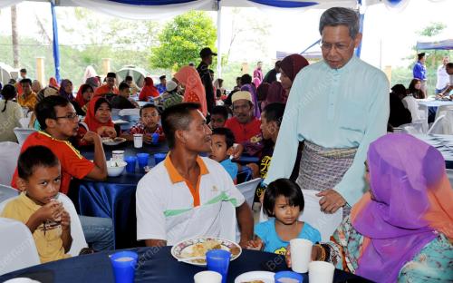 KB02_30072014_TERBUKA_AIDILFITRI
