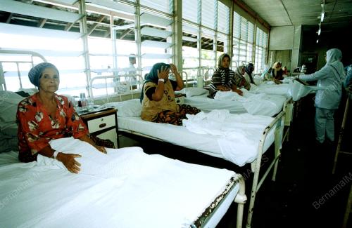 KB03-_24_09_2000_KAUM_WANITA_13012016