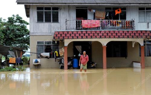 KB03_01012012_BANJIR
