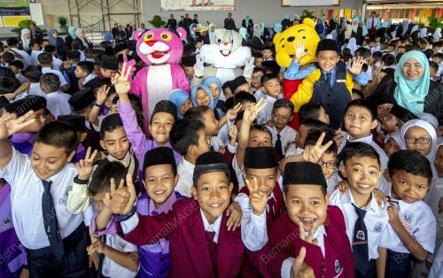 MURID TAHUN SATU