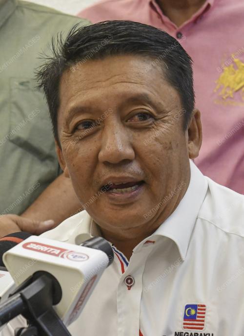 DATUK AHMAD JAZLAN YAAKUB