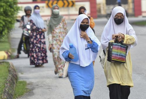 TINJAUAN PELAJAR SPM