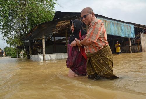 KB03_04012017_BANJIR_BOMBA