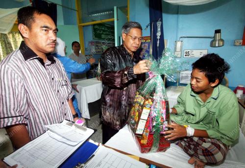 MUSTAPA MOHAMED