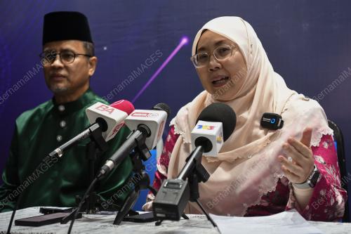 FUZIAH SALLEH