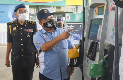 DATUK SERI ALEXANDER NANTA LINGGI