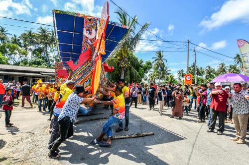 PERAHU KOLEK KUALA SABAK