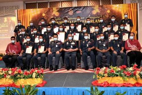 DATUK SERI MOHAMAD HAMDAN WAHID