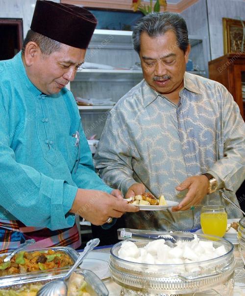 MUHYIDDIN YASSIN