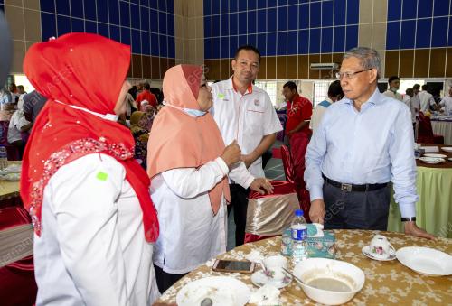 DATUK SERI MUSTAPA MOHAMED