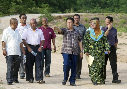 KB03_11082015_TINJAUAN