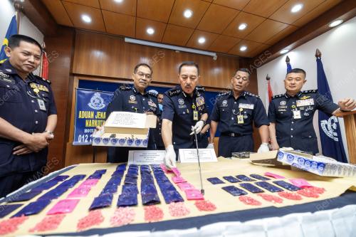 DATUK MUHAMAD ZAKI HARUN