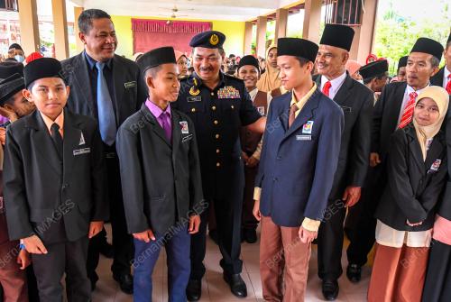 MUHAMMAD KIFLI MA HASSAN