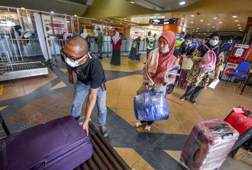 PENGHANTARAN PULANG PELAJAR KE SARAWAK