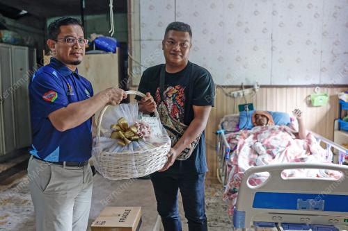 MOHD AZRAN CHE NURI