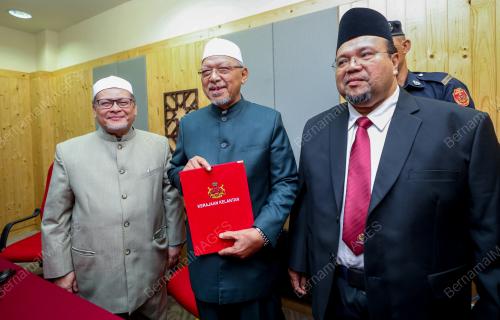 DATUK AHMAD YAKOB