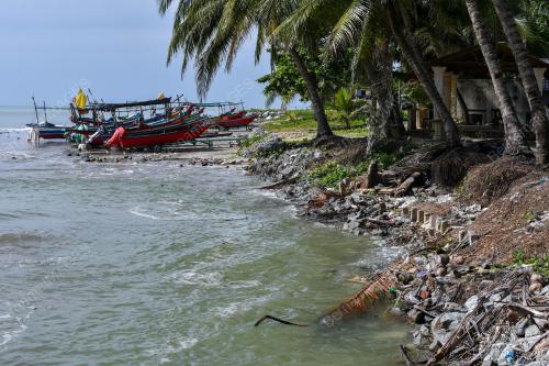 TINJAUAN FENOMENA AIR LAUT PASANG BESAR