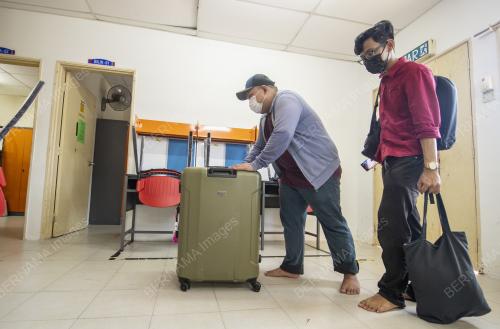KEMASUKAN PELAJAR UMK SECARA FIZIKAL