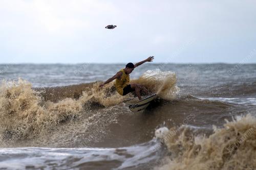 KEMASIN SURF COMPETITION VOLUME 1