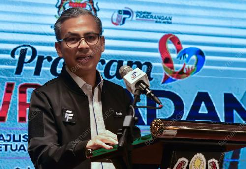 DATUK FAHMI FADZIL