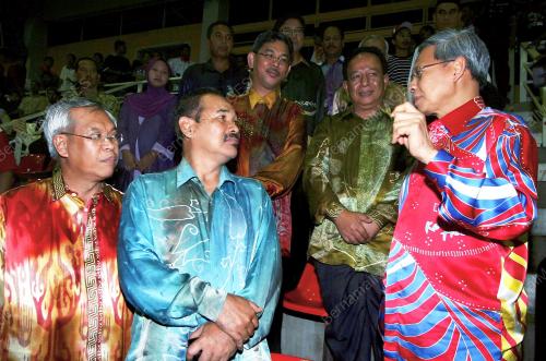 MUSTAPA MOHAMED