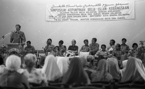 KB03_18022015_ANWAR_TUTUP