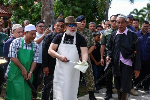 SULTAN MUHAMMAD V