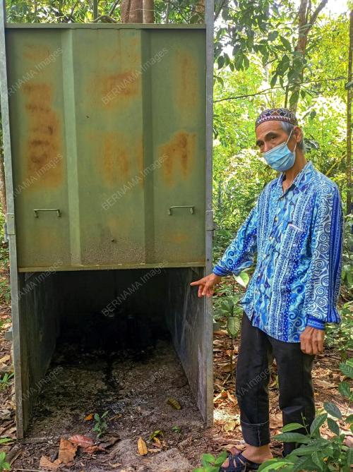CHE AWANG MAT ZAIN