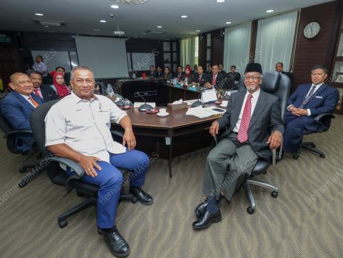 DATUK WAN ABDUL RAHIM WAN ABDULLAH