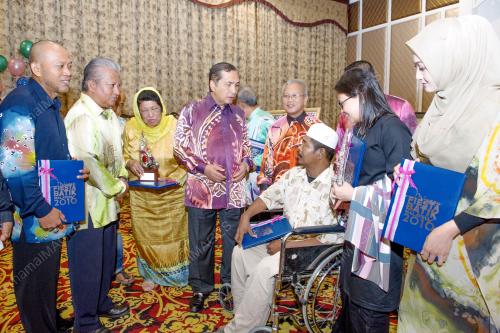 KB03_19092016_TOKOH_BATIK