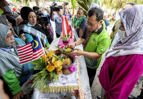 DATUK CHE ABDULLAH MAT NAWI