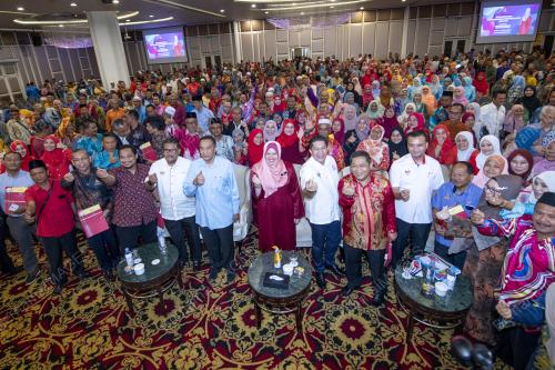 DATUK SERI RINA MOHD HARUNÃŠ