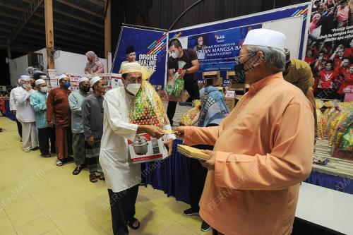 TAN SRI ANNUAR MUSA