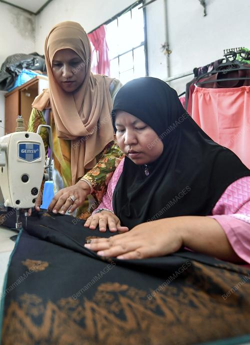 KB03_21052018_BAJU_RAYA