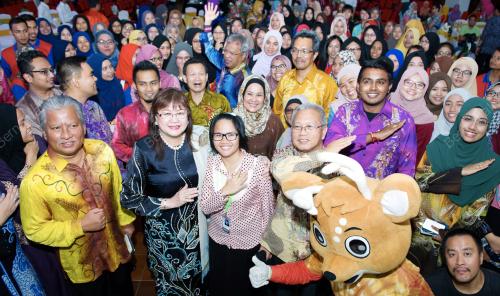 KB03_21092016_UMK_BATIK