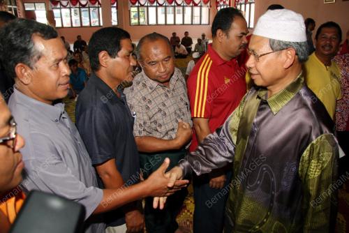 MUSTAPA MOHAMED