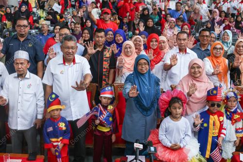 DATUK AIMAN ATHIRAH SABU