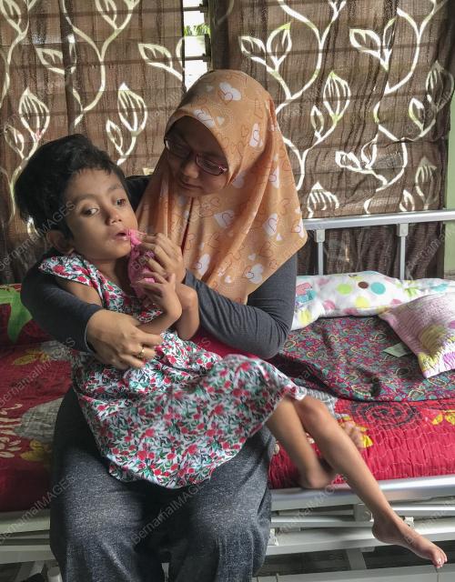IBU TUNGGAL RAYU SUMBANGAN URUS ANAK TERLANTAR