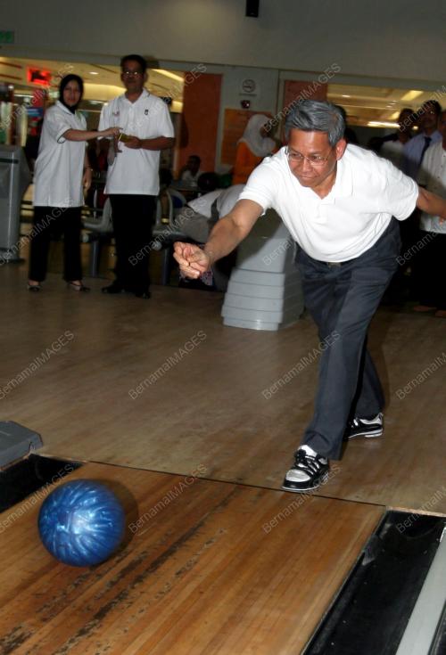 MUSTAPA MOHAMED