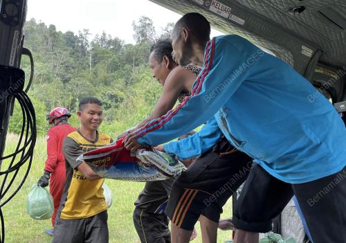 BOMBA HANTAR BEKALAN MAKANAN